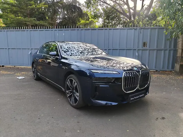 Used 2024 BMW i7 in Mumbai