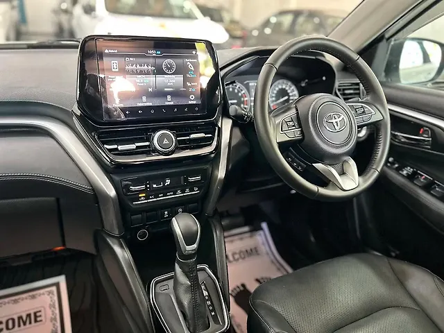 Used Toyota Urban Cruiser Hyryder V AT NeoDrive [2023-2025] in Chennai
