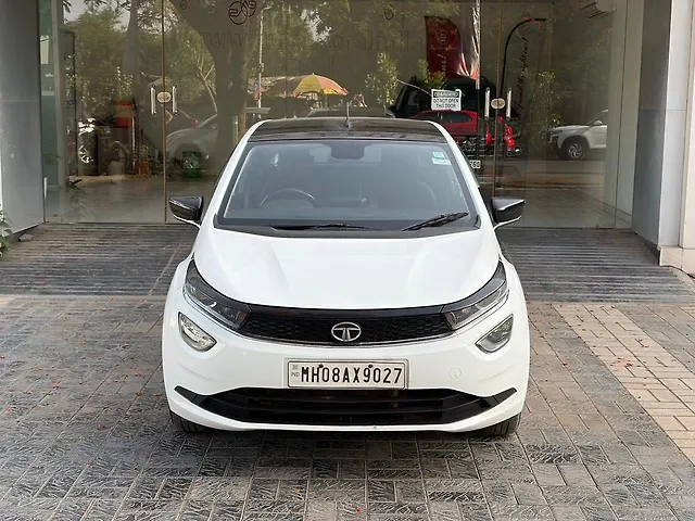 Used 2023 Tata Altroz in Nashik