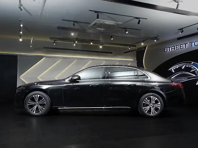 Used Mercedes-Benz E-Class E200 LWB 2WD Mild Hybrid(Electric + Petrol) 2.0L Turbo Automatic in Ahmedabad Used Mercedes-Benz E-Class E200 LWB 2WD Mild Hybrid(Electric + Petrol) 2.0L Turbo Automatic in Ahmedabad