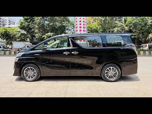 Used Toyota Vellfire VIP – Executive Lounge Hybrid (Electric + Petrol) Automatic in Mumbai