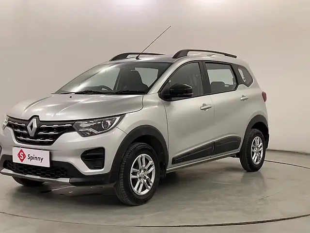 Used 2022 Renault Triber in Pune