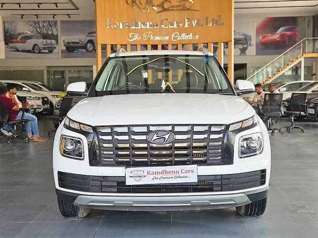 Used 2024 Hyundai Venue in Ahmedabad