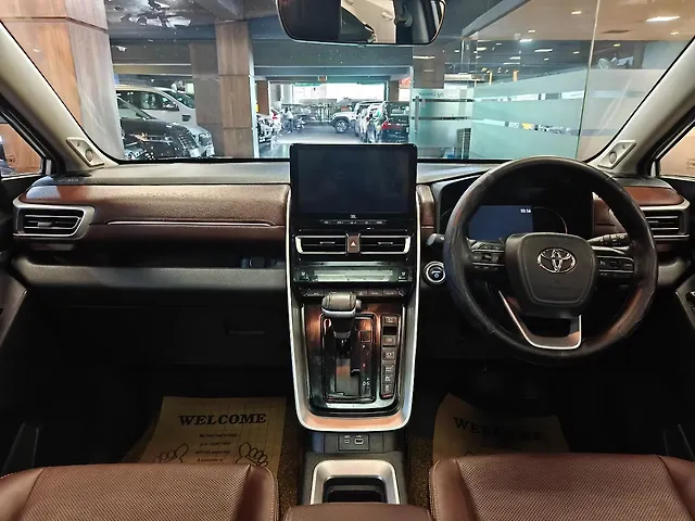 Used Toyota Innova Hycross ZX Hybrid (Electric + Petrol) Automatic (e-CVT) 7 STR in Lucknow
