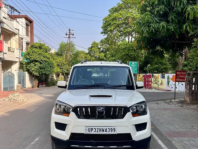 Used 2017 Mahindra Scorpio in Lucknow
