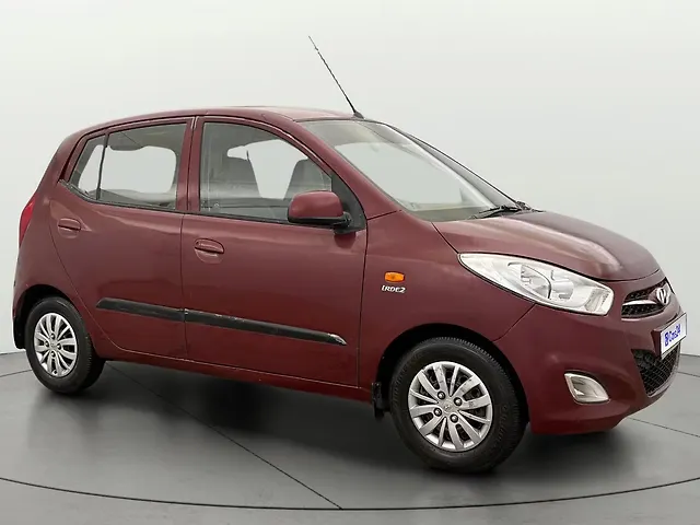 Used 2015 Hyundai i10 in Delhi
