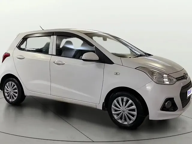 Used 2016 Hyundai Grand i10 in Delhi