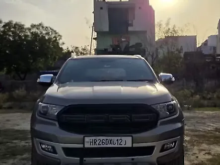 Used 2019 Ford Endeavour in Delhi