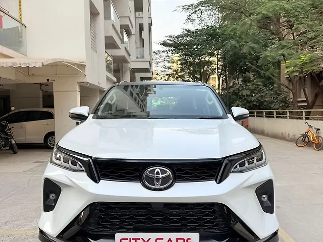 Used 2023 Toyota Fortuner in Pune Used 2023 Toyota Fortuner in Pune