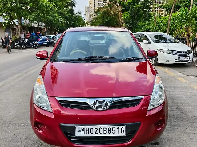 Used 2011 Hyundai i20 in Mumbai