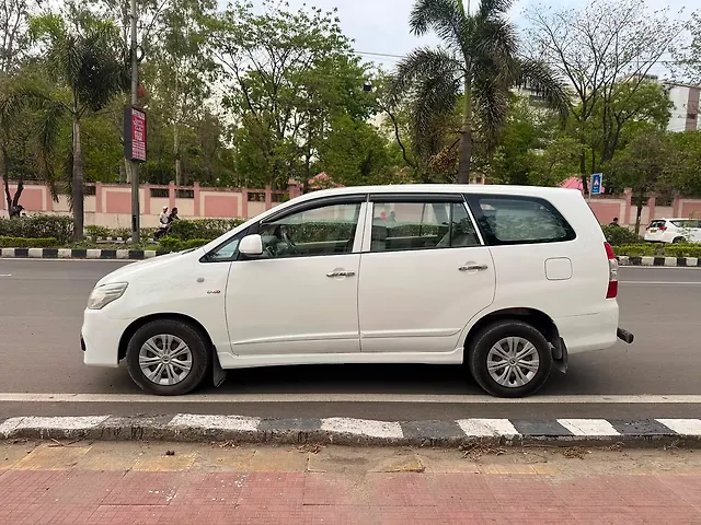 Used Toyota Innova [2013-2014] 2.5 GX 7 STR BS-III in Bhopal