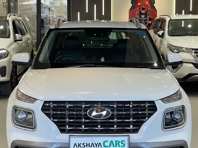 Used 2022 Hyundai Venue in Hyderabad