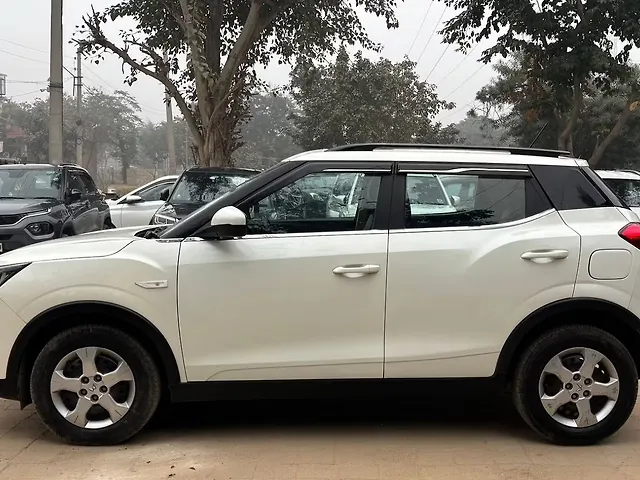 Used Mahindra Old Generation XUV700 AX 5 Diesel AT 5 STR [2021] in Gurgaon