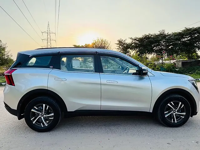 Used Mahindra Old Generation XUV700 AX 5 Diesel AT 5 STR [2021] in Gurgaon