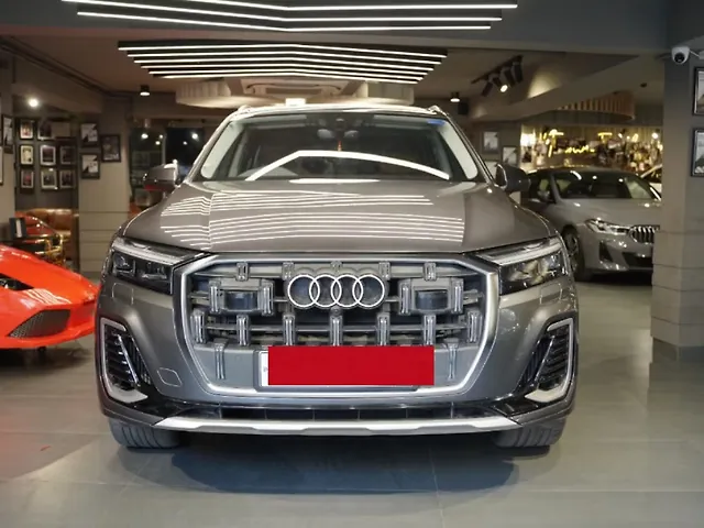 Used 2025 Audi Q7 in Delhi