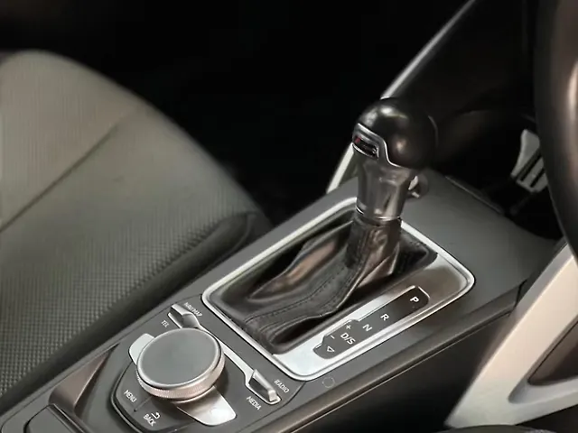 Used Audi Q2 Technology 40 TFSI quattro in Mohali Used Audi Q2 Technology 40 TFSI quattro in Mohali