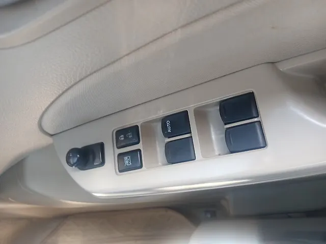 Used Maruti Suzuki Dzire VXi Petrol Automatic in Mumbai Used Maruti Suzuki Dzire VXi Petrol Automatic in Mumbai