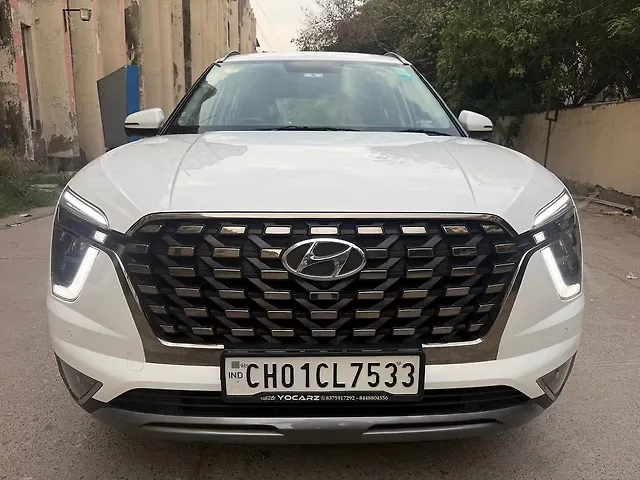 Used 2022 Hyundai Alcazar in Delhi