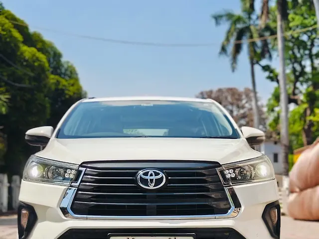 Used 2022 Toyota Innova Crysta in Lucknow
