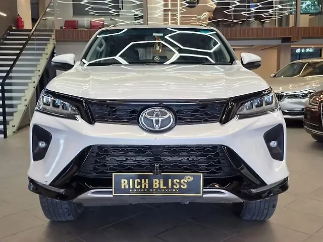 Used 2024 Toyota Fortuner in Raipur