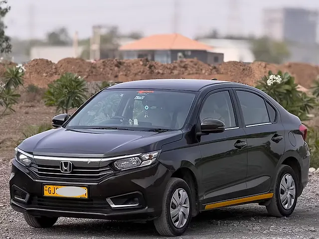 Used 2025 Honda Amaze in Surat