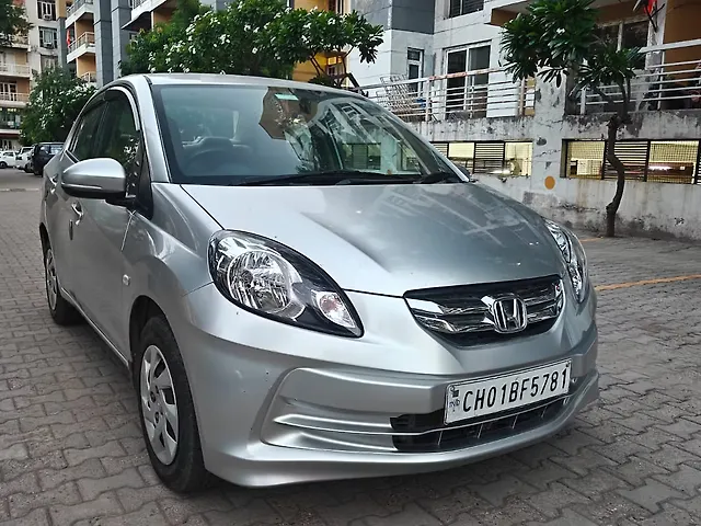 Used 2016 Honda Amaze in Chandigarh