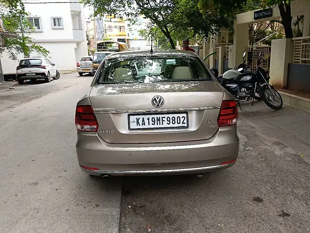 Used Volkswagen Vento [2015-2019] Highline Plus 1.5 (D) 16 Alloy in Bangalore