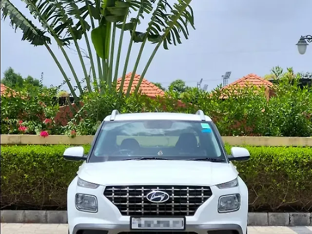 Used 2021 Hyundai Venue in Surat