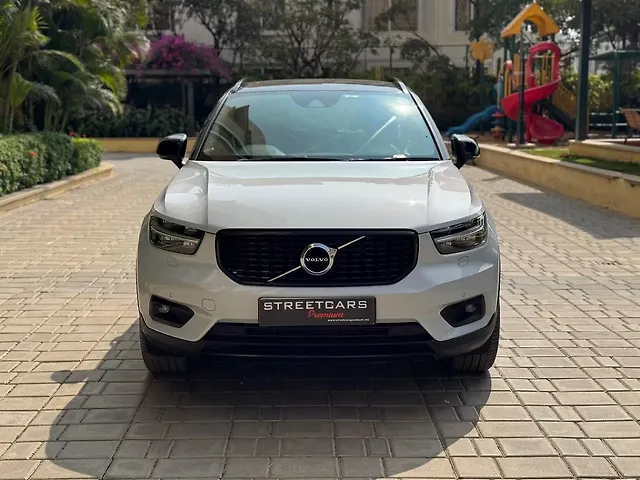 Used 2020 Volvo XC40 in Bangalore