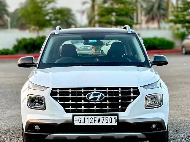 Used 2021 Hyundai Venue in Surat