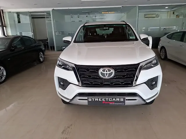 Used 2023 Toyota Fortuner in Bangalore