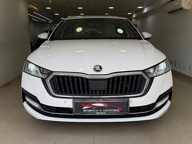 Used 2022 Skoda Octavia in Chennai