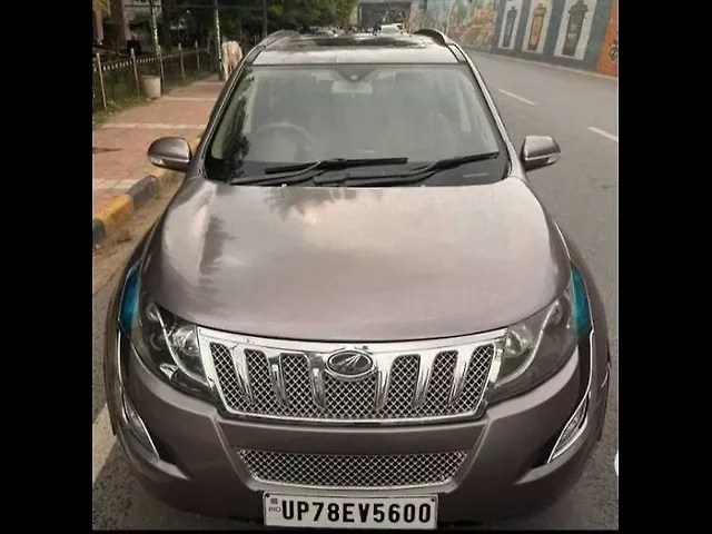 Used 2017 Mahindra XUV500 in Kanpur Used 2017 Mahindra XUV500 in Kanpur