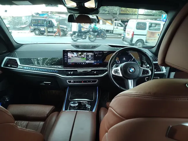 Used BMW X7 xDrive40d M Sport in Bangalore