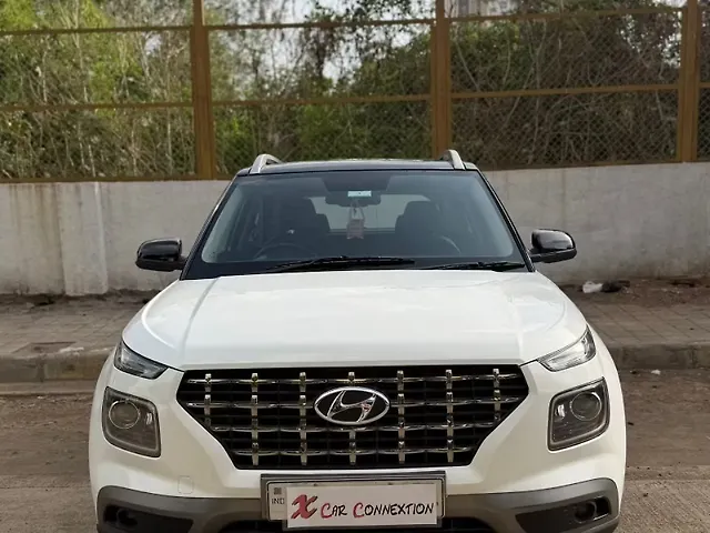 Used 2019 Hyundai Venue in Mumbai