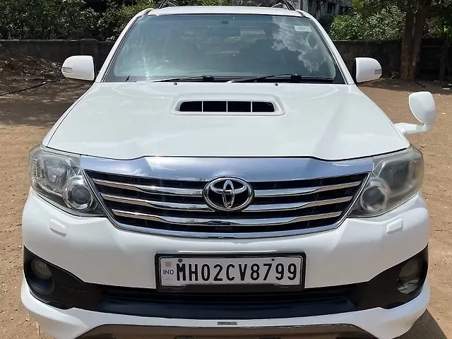 Used 2013 Toyota Fortuner in Mumbai
