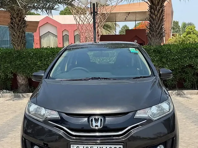 Used 2015 Honda Jazz in Surat