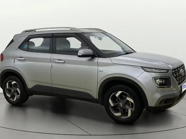 Used 2019 Hyundai Venue in Mumbai