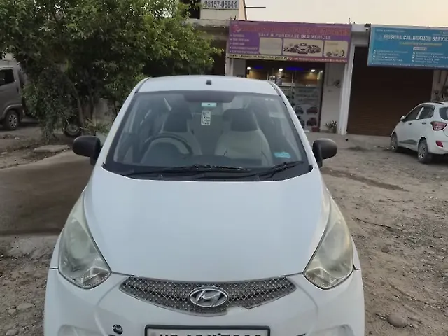 Used 2015 Hyundai Eon in Solan
