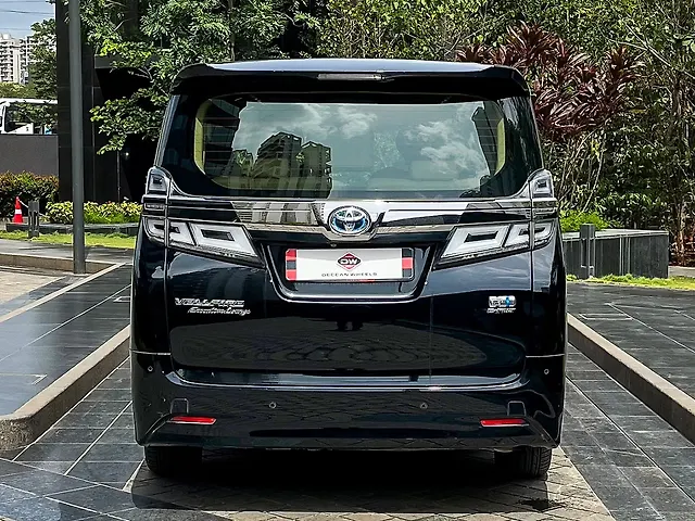 Used Toyota Vellfire VIP – Executive Lounge Hybrid (Electric + Petrol) Automatic in Mumbai