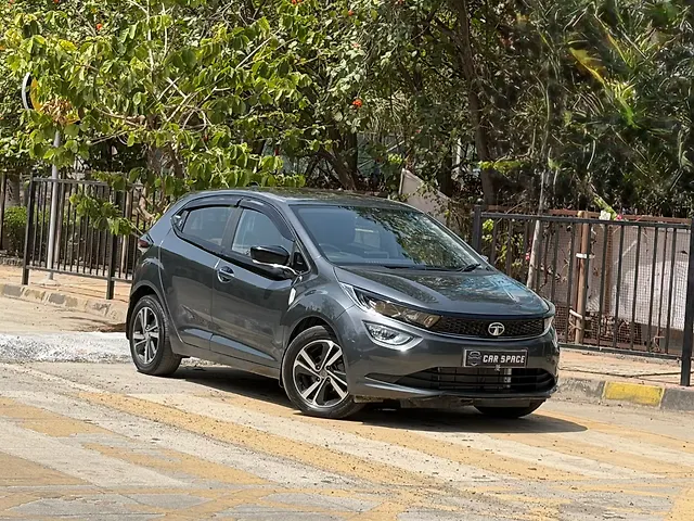 Used 2023 Tata Altroz in Mumbai Used 2023 Tata Altroz in Mumbai