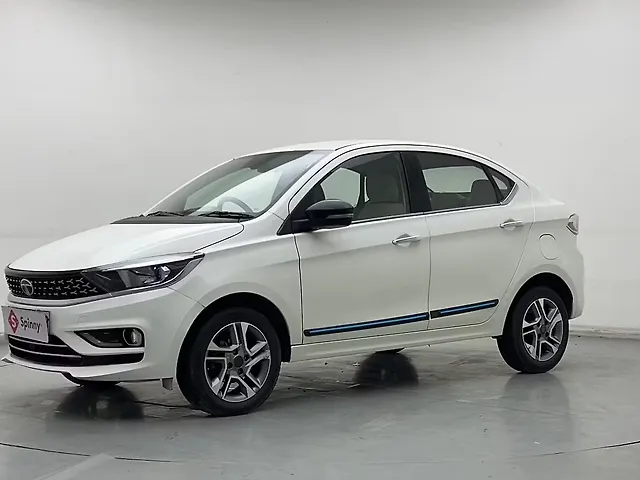 Used 2024 Tata Tigor in Delhi