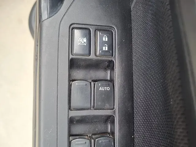 Used Maruti Suzuki Vitara Brezza [2016-2020] VDi in Agra