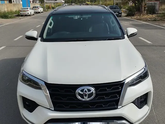 Used 2025 Toyota Fortuner in Delhi