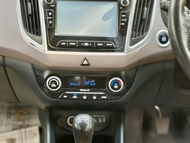 Used Hyundai Creta [2017-2018] SX Plus 1.6 CRDI Dual Tone in Ahmedabad