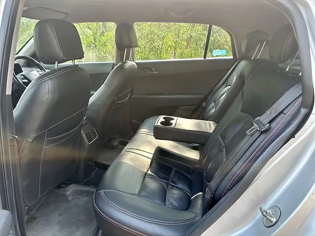Used Hyundai Creta [2017-2018] SX Plus 1.6 CRDI Dual Tone in Ahmedabad