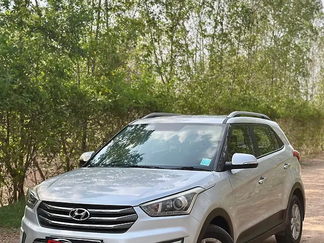 Used Hyundai Creta [2017-2018] SX Plus 1.6 CRDI Dual Tone in Ahmedabad