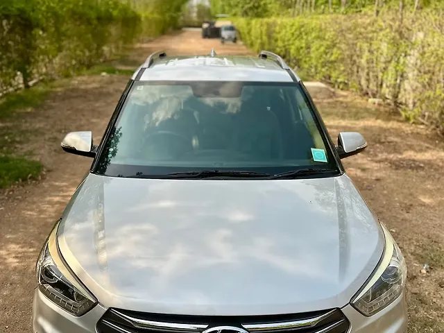 Used Hyundai Creta [2017-2018] SX Plus 1.6 CRDI Dual Tone in Ahmedabad