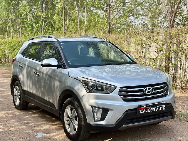 Used Hyundai Creta [2017-2018] SX Plus 1.6 CRDI Dual Tone in Ahmedabad