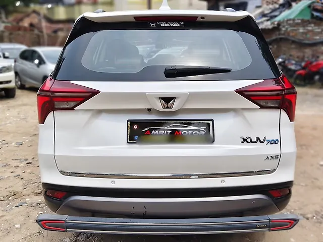 Used Mahindra Old Generation XUV700 AX 5 Diesel MT 7 STR [2021] in Kolkata